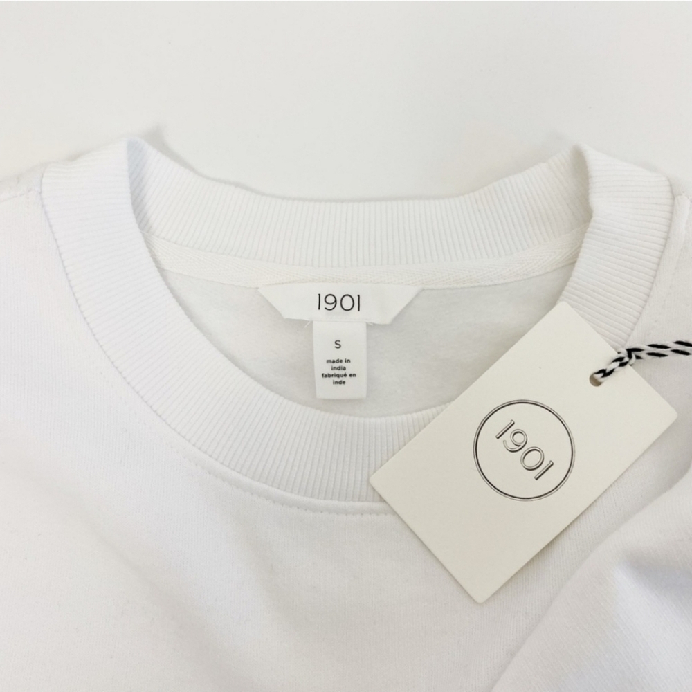 Women's 1901 Mulled Wine‎ Graphic Sweatshirt, Size Small - White - Picture 3 of 9